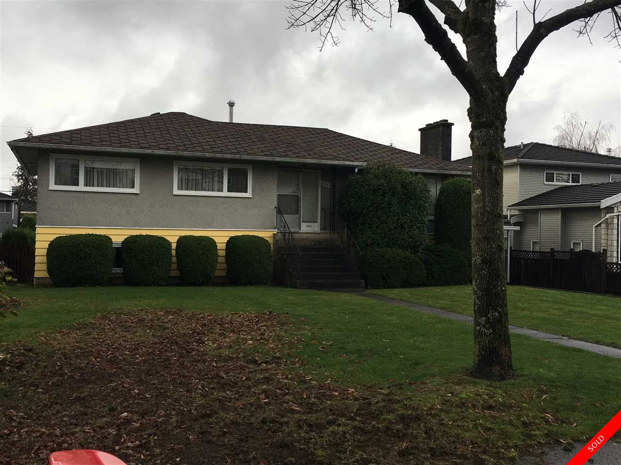 Upper Deer Lake House for sale: 4 bedroom 2,600 sq.ft. (Listed 2016-11-14)